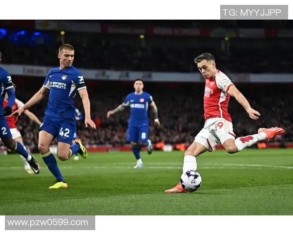 意甲激战曼联大胜多特蒙德点球大战瞬间点燃全场激情 意甲激战曼联大胜多特蒙德点球大战瞬间点燃全场激情