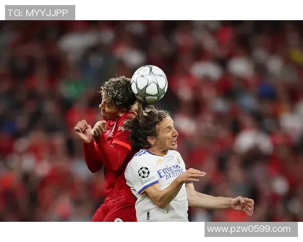 中超精彩对决皇马与利物浦战成平局神奇扑救成比赛转折点分析