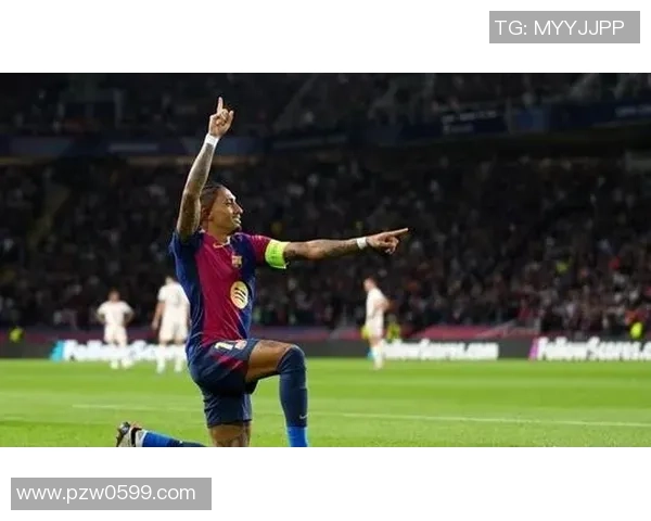 拜仁狂胜巴萨6比2帽子戏法引发转会风波全场沸腾