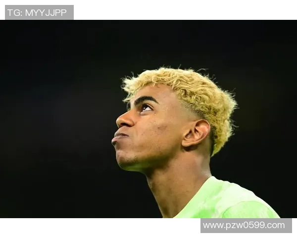 足总杯惊喜时刻巴萨小胜国米引发全场沸腾的十大精彩进球回顾 足总杯惊喜时刻巴萨小胜国米引发全场沸腾的十大精彩进球回顾